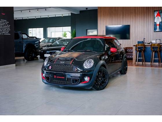 MINI COOPER 1.6 S 16V TURBO GASOLINA 2P AUTOMÁTICO MINI COOPER 1.6 S 16V TURBO GASOLINA 2P AUTOMÁTICO